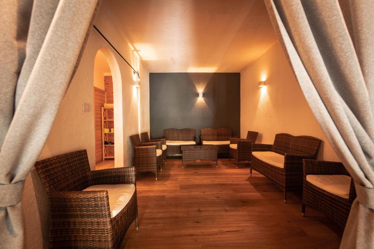 Hotel Gissbach บรูนิโก ภายนอก รูปภาพ