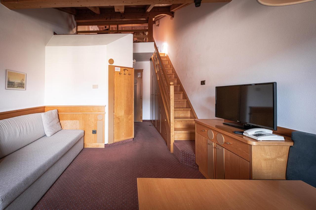 Hotel Gissbach บรูนิโก ภายนอก รูปภาพ