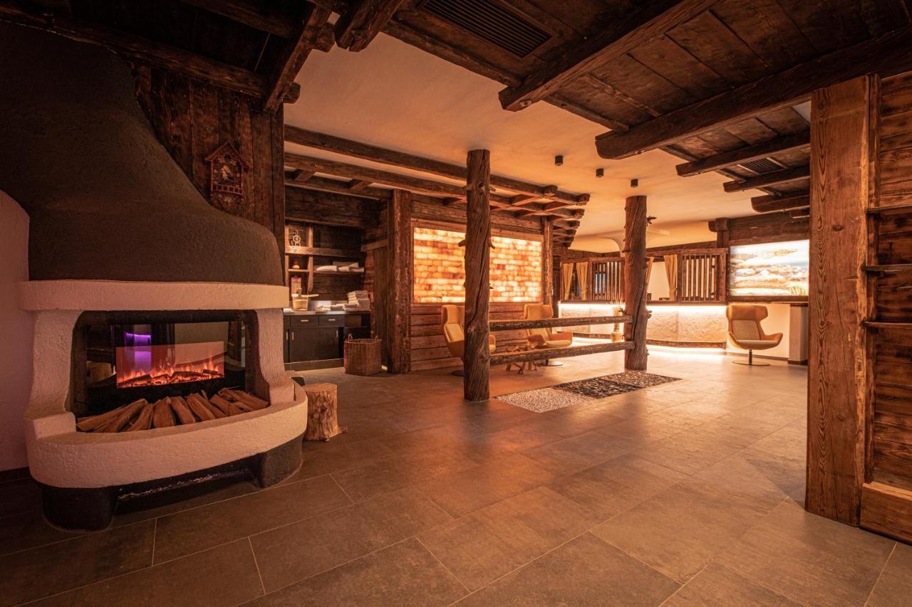 Hotel Gissbach บรูนิโก ภายนอก รูปภาพ