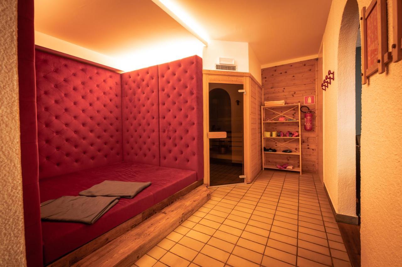 Hotel Gissbach บรูนิโก ภายนอก รูปภาพ