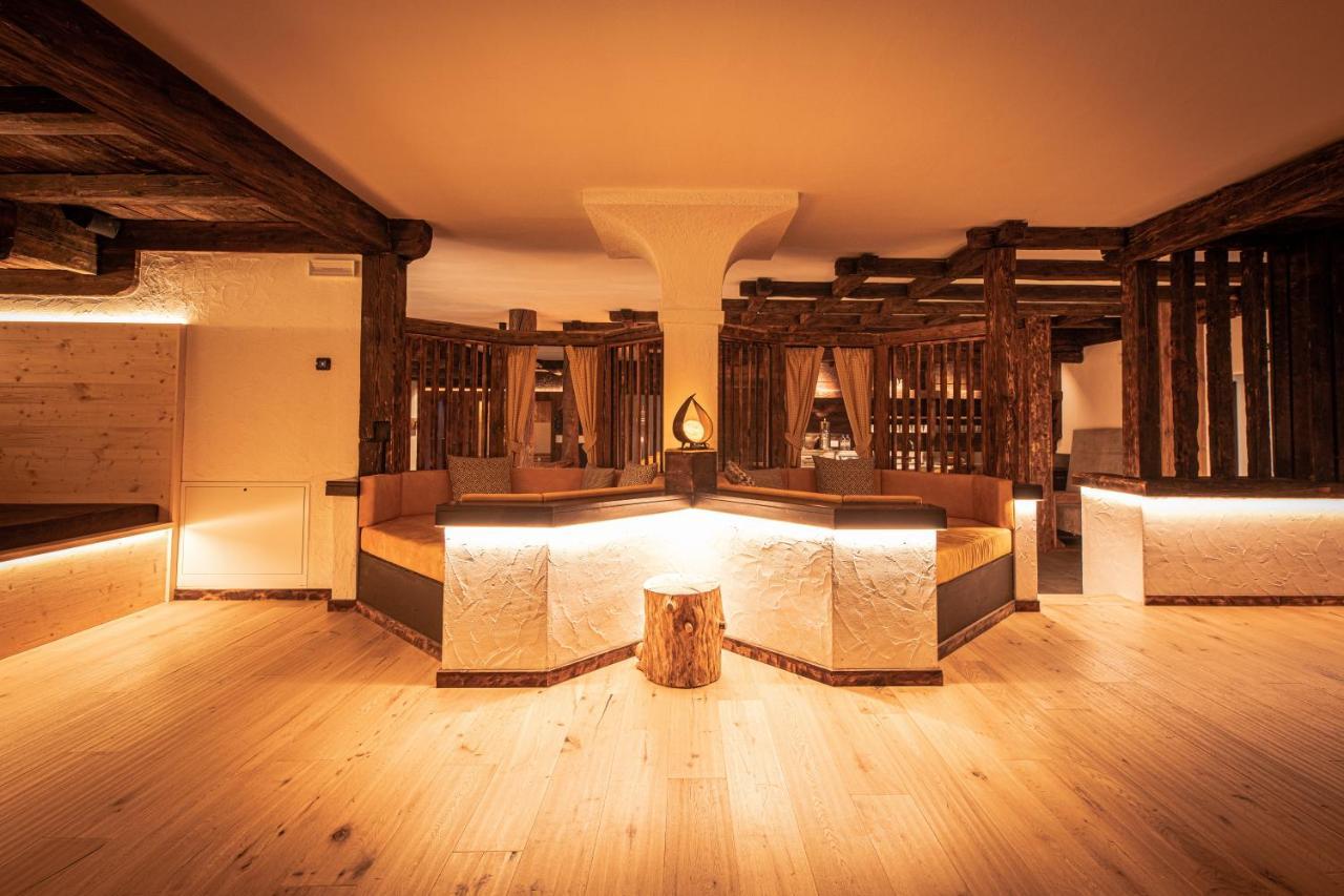 Hotel Gissbach บรูนิโก ภายนอก รูปภาพ