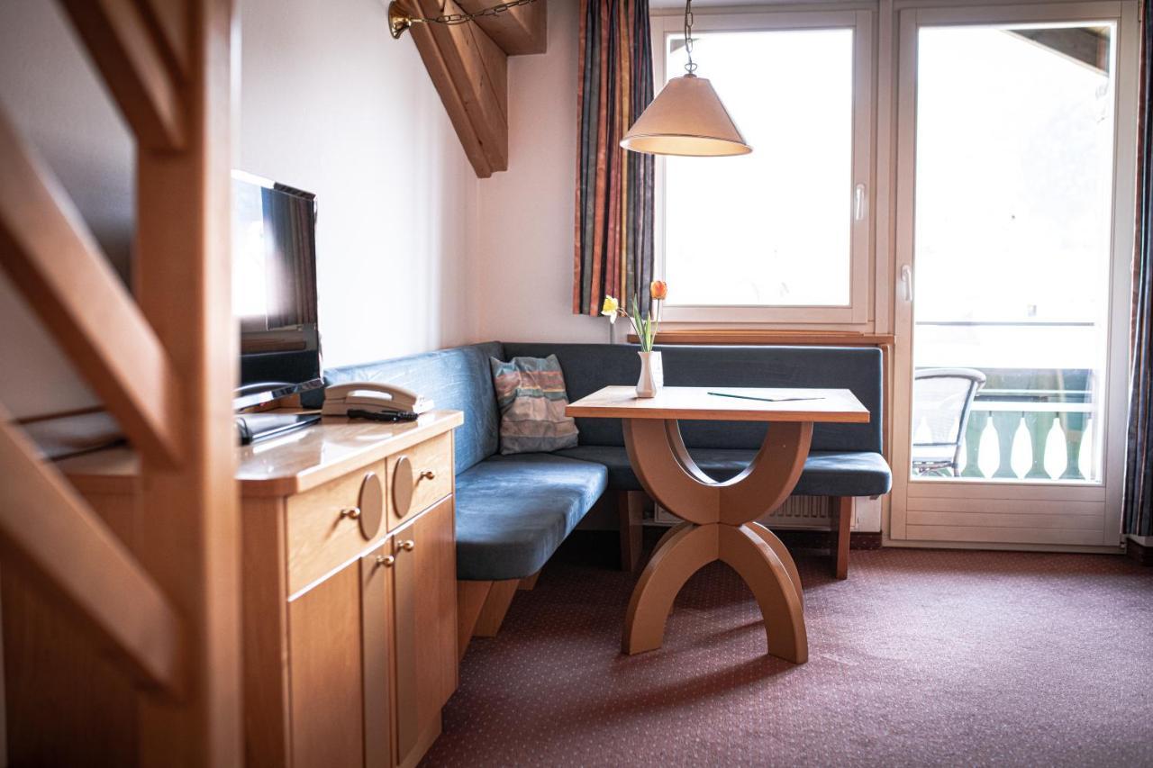 Hotel Gissbach บรูนิโก ภายนอก รูปภาพ