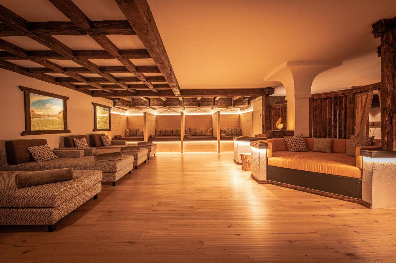 Hotel Gissbach บรูนิโก ภายนอก รูปภาพ
