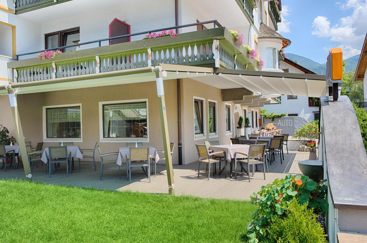 Hotel Gissbach บรูนิโก ภายนอก รูปภาพ